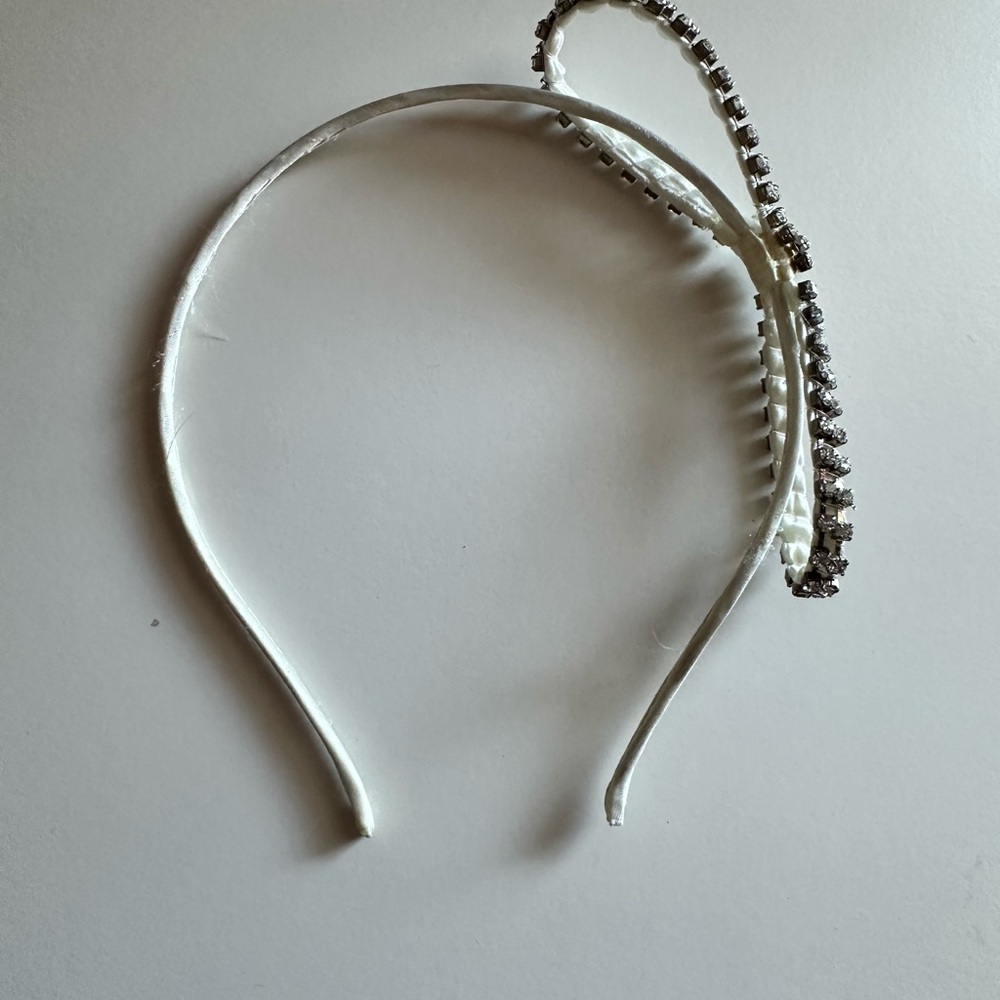 Rhinestone bow headband - Picture 2 of 7